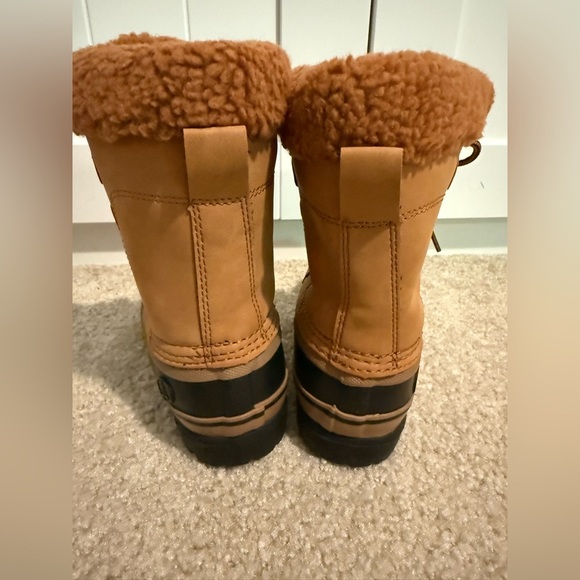 Land’s End Kids Expedition Waterproof Insulated Snow Boots - Picture 6 of 13